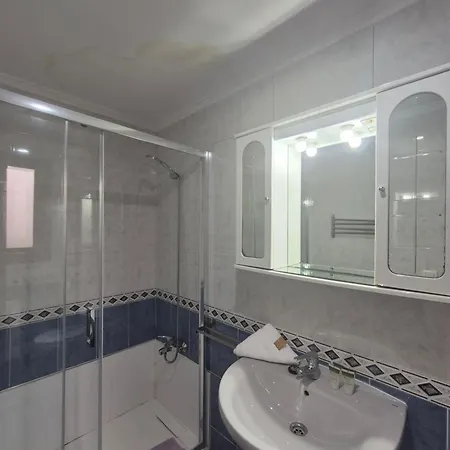 656a En By R2r Consulting *